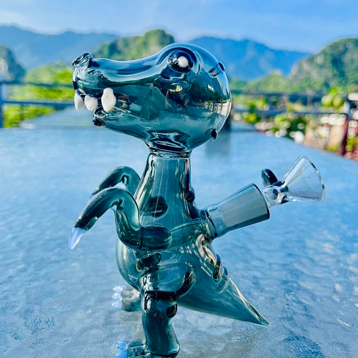 Tyrannosaurus Rex hookah